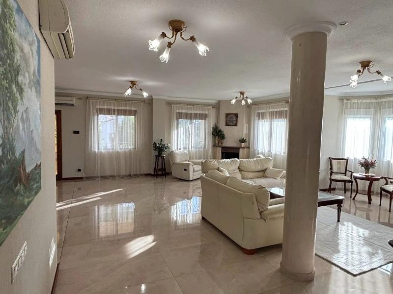 For sale - 5 Bedroom 4 Bathroom Villa in Ciudad Quesada - Ciudad Quesada  - Alicante