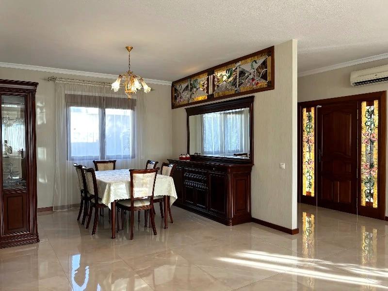 For sale - 5 Bedroom 4 Bathroom Villa in Ciudad Quesada - Ciudad Quesada  - Alicante