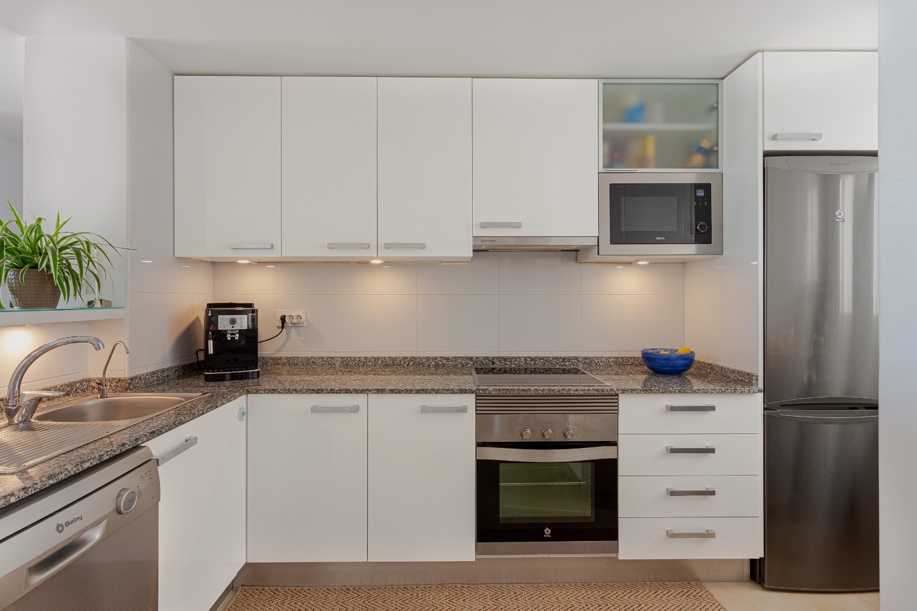 For sale - 2 Bedroom 2 Bathroom Apartment in Orihuela Costa - Costa Blanca  - Alicante