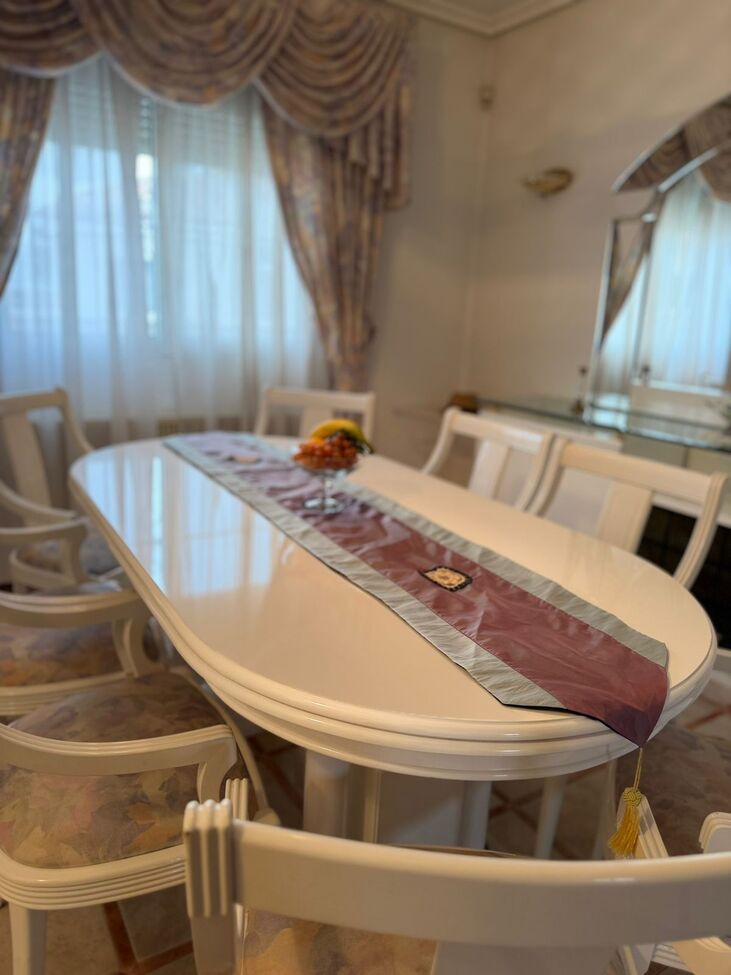 For sale - 5 Bedroom 3 Bathroom Villa in Playa Flamenca - Costa Blanca  - Alicante