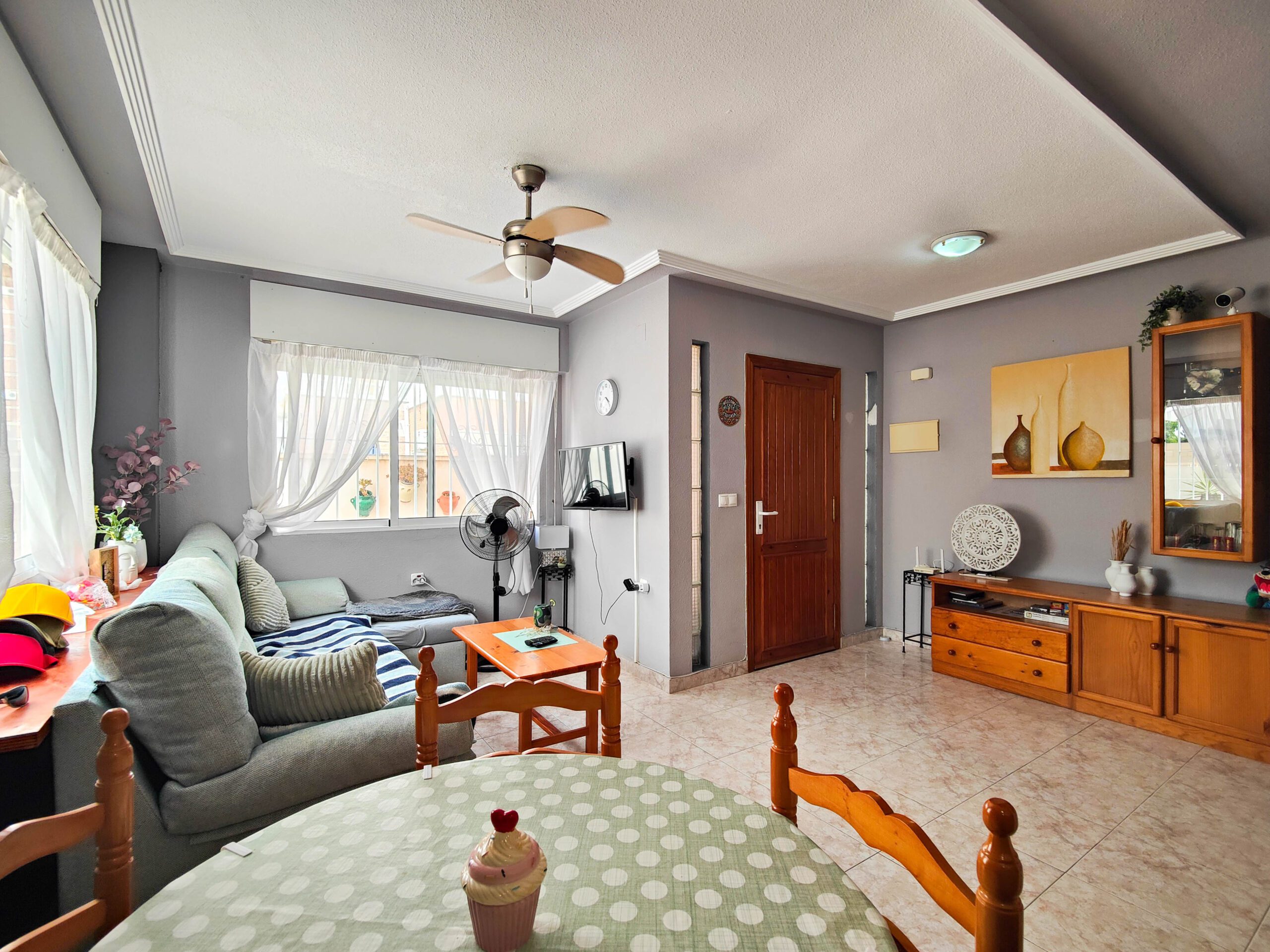 For sale - 3 Bedroom 2 Bathroom Town House in Orihuela Costa - Costa Blanca  - Alicante