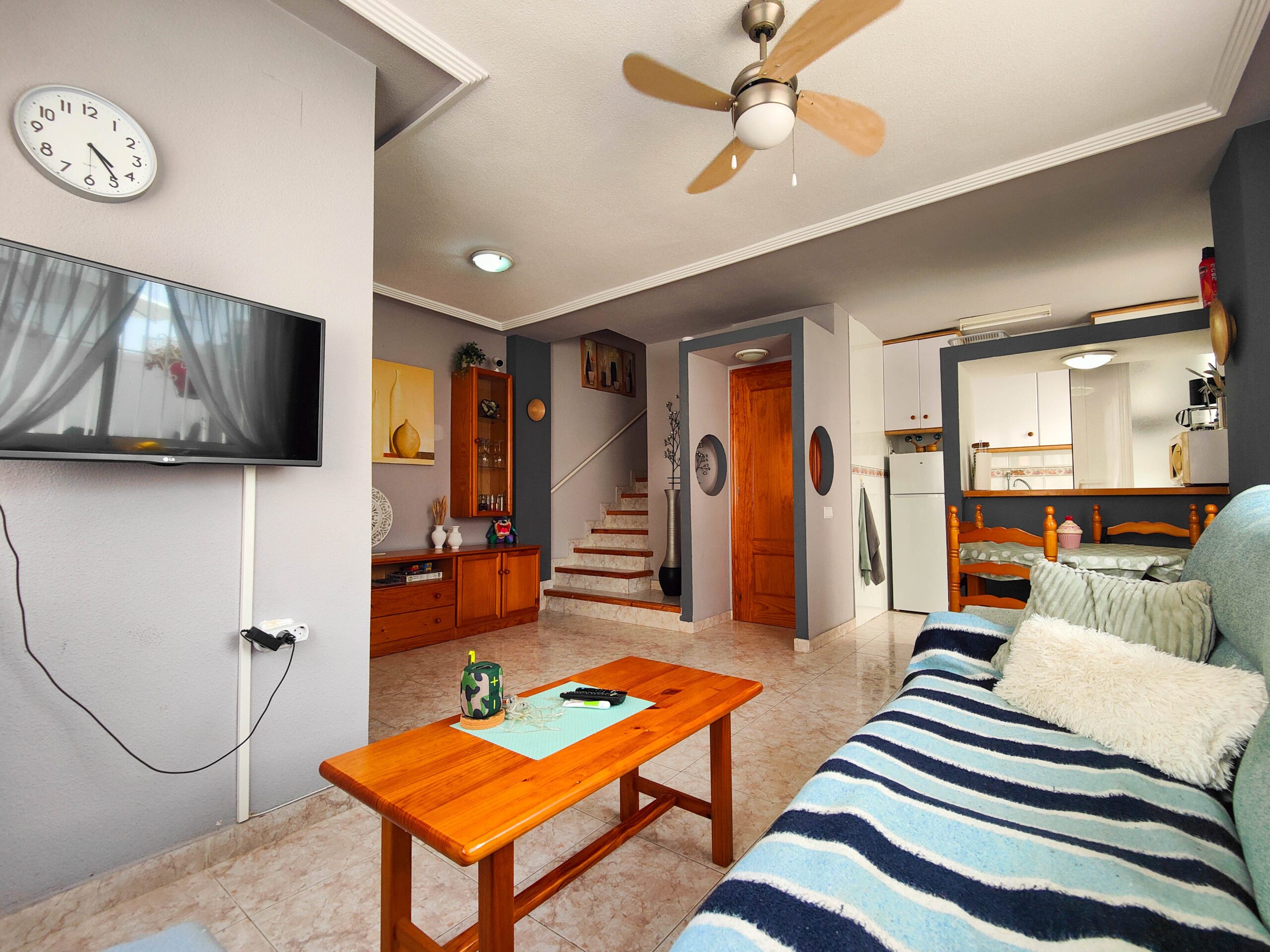 For sale - 3 Bedroom 2 Bathroom Town House in Orihuela Costa - Costa Blanca  - Alicante