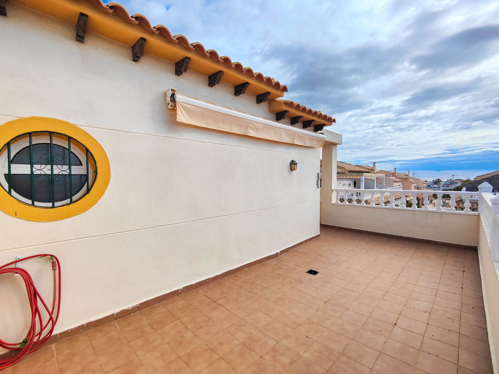 For sale - 3 Bedroom 2 Bathroom Town House in Orihuela Costa - Costa Blanca  - Alicante