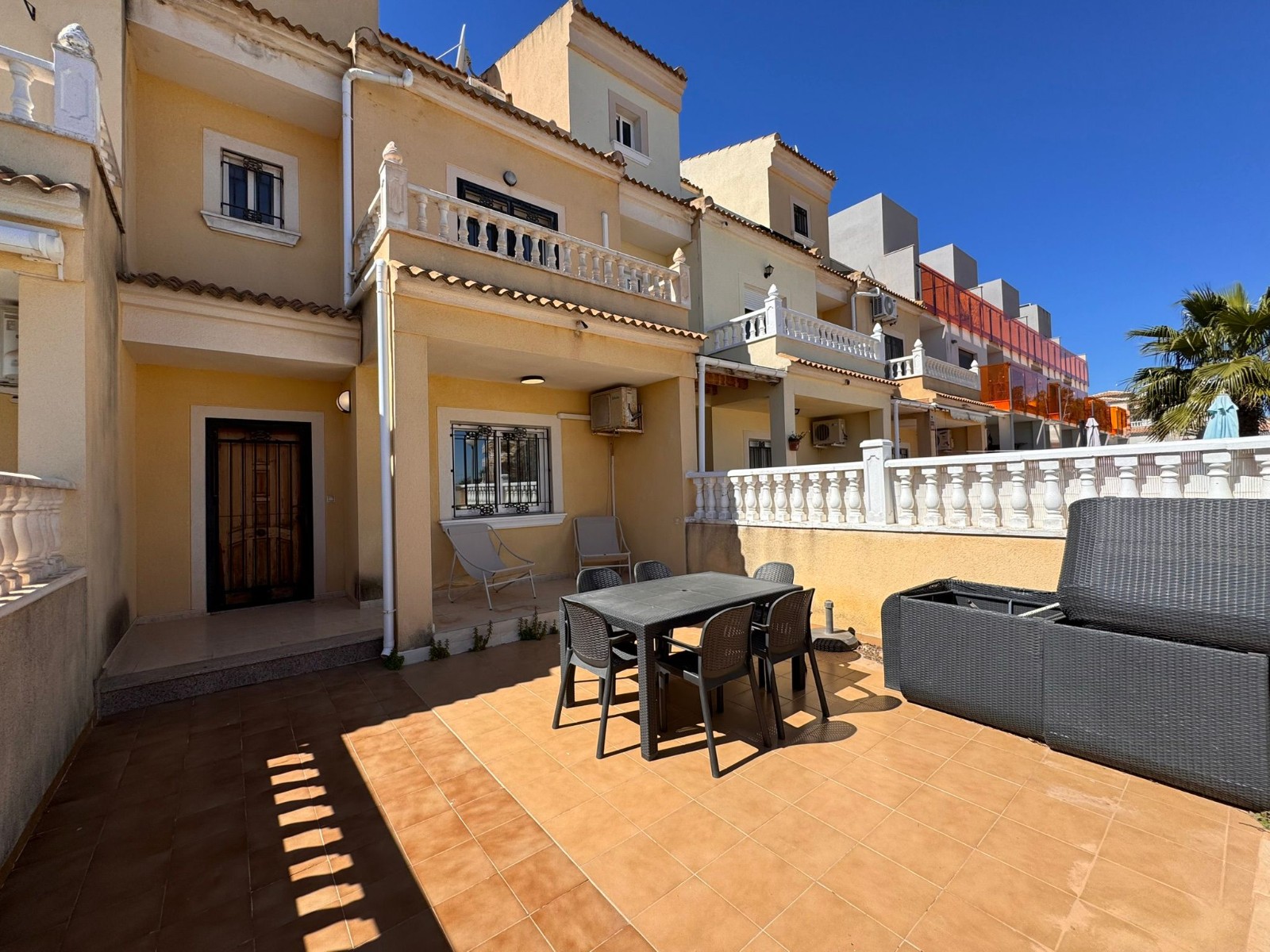 For sale - 3 Bedroom 2 Bathroom Town House in Campoamor - Costa Blanca  - Alicante