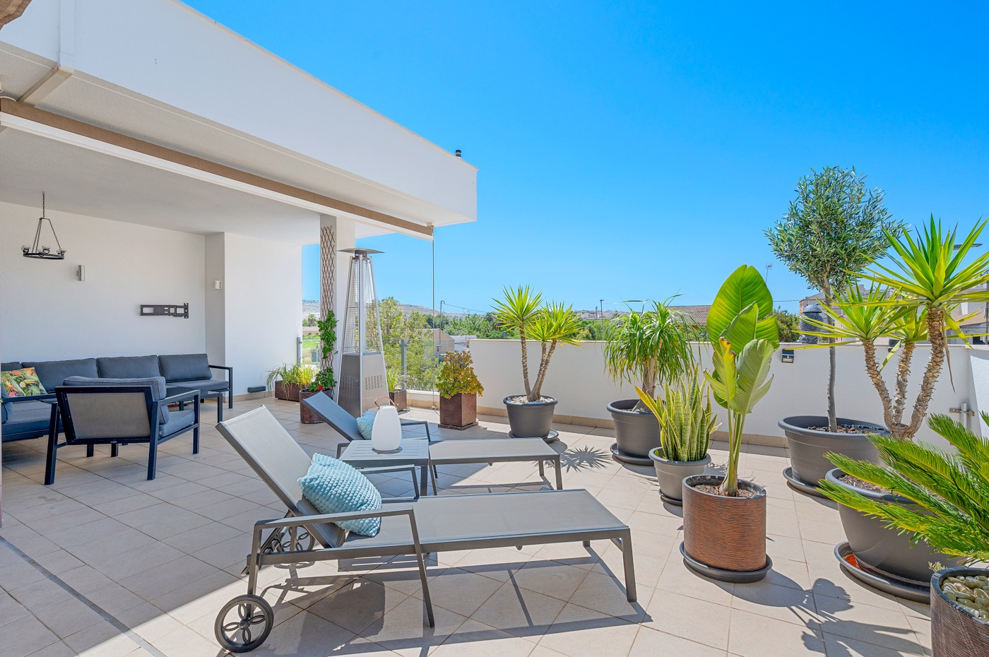 For sale - 3 Bedroom 2 Bathroom Town House in Formentera del Segura - Costa Blanca  - Alicante