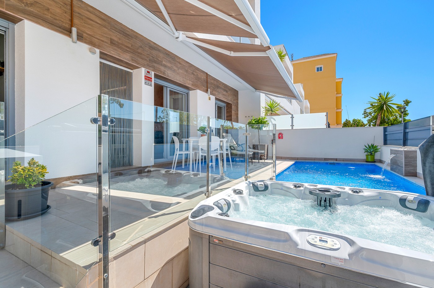 For sale - 3 Bedroom 2 Bathroom Town House in Formentera del Segura - Costa Blanca  - Alicante