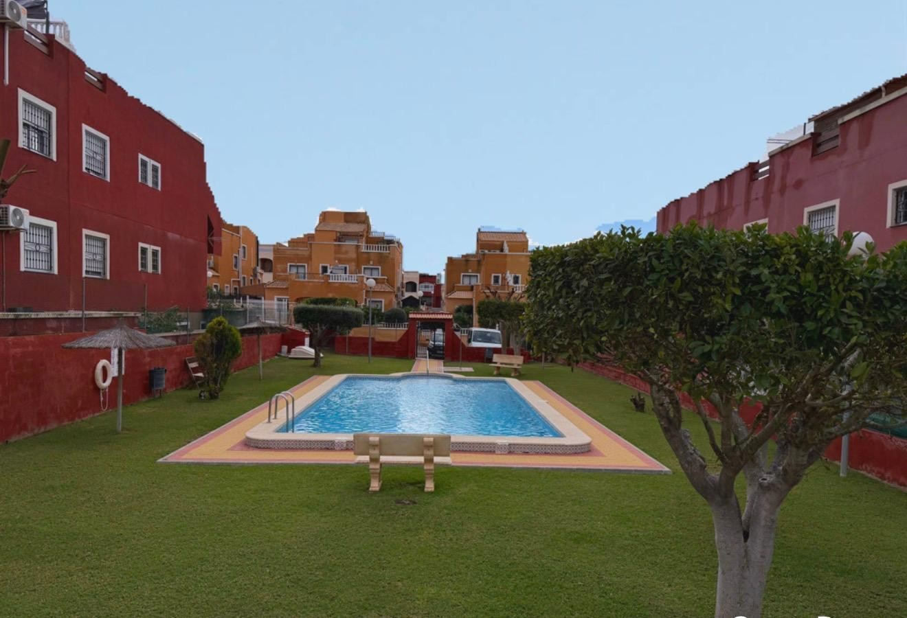 For sale - 2 Bedroom 2 Bathroom Apartment in Orihuela Costa - Costa Blanca  - Alicante