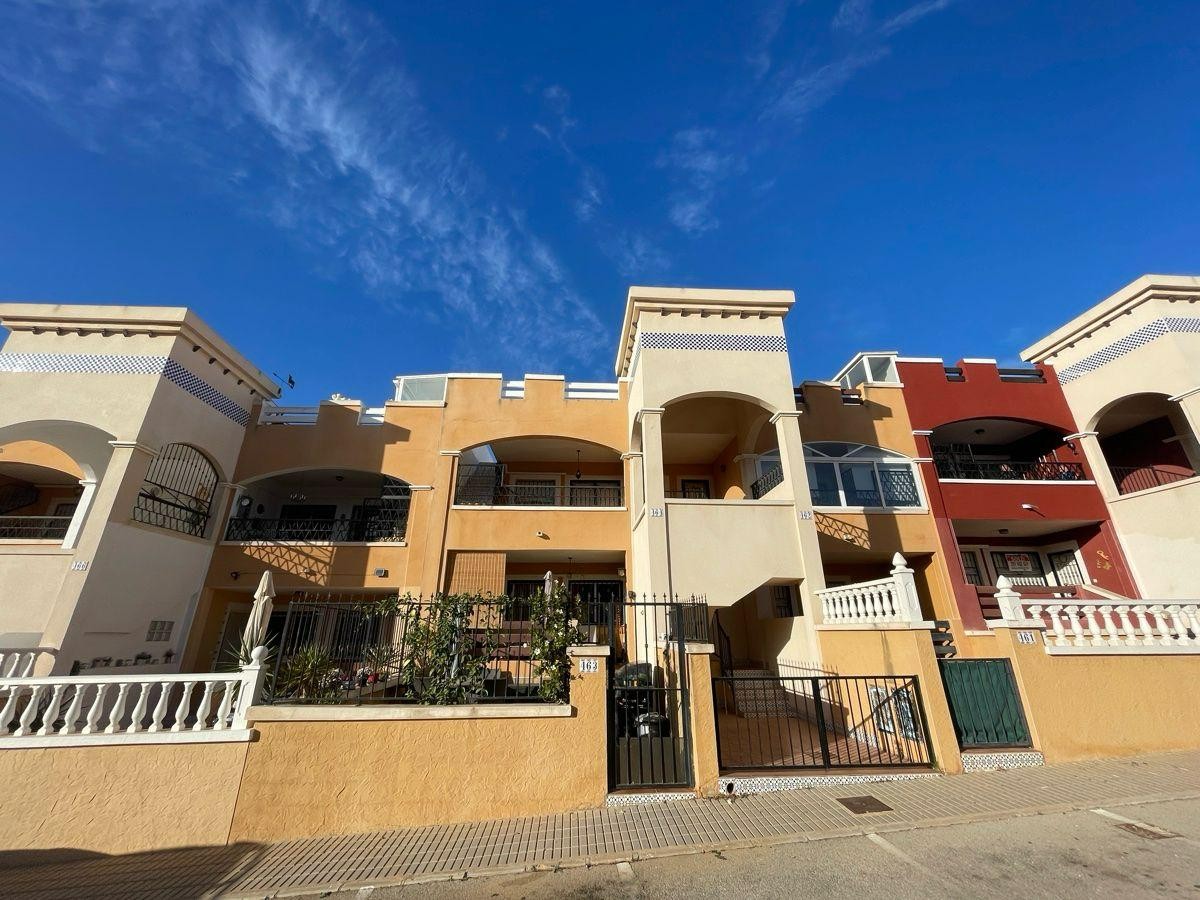 For sale - 2 Bedroom 2 Bathroom Apartment in Orihuela Costa - Costa Blanca  - Alicante
