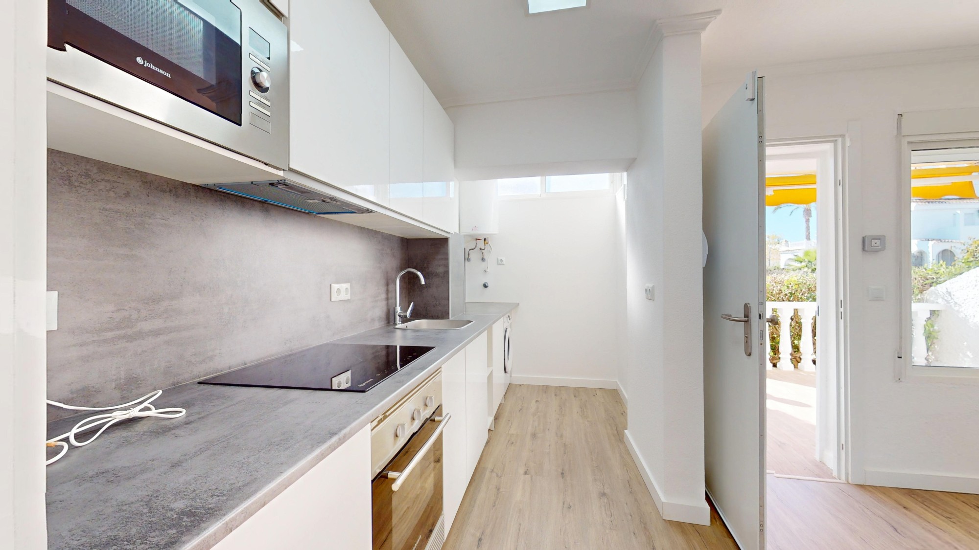 For sale - 2 Bedroom 1 Bathroom Bungalow in Orihuela Costa - Costa Blanca  - Alicante