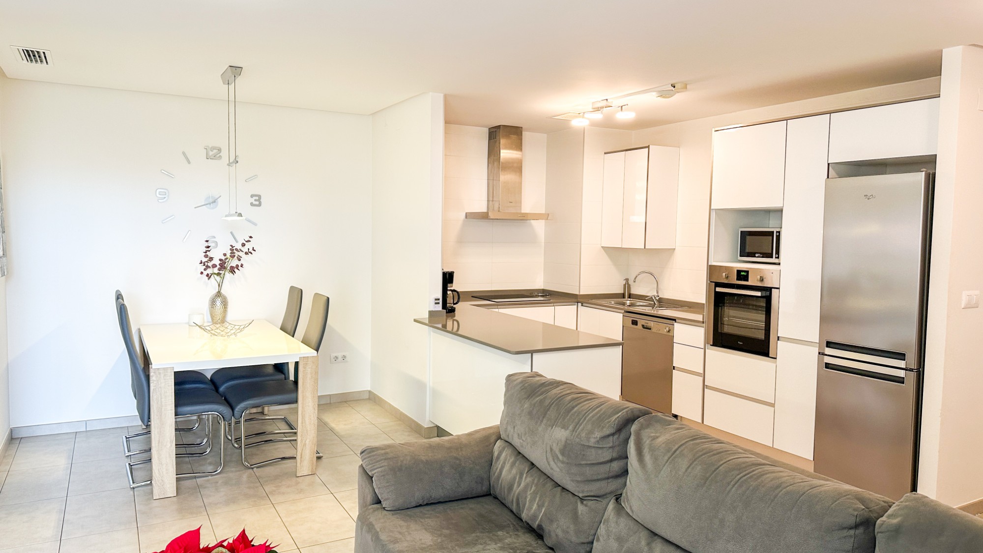 For sale - 2 Bedroom 2 Bathroom Apartment in Villamartin - los dolses - Alicante