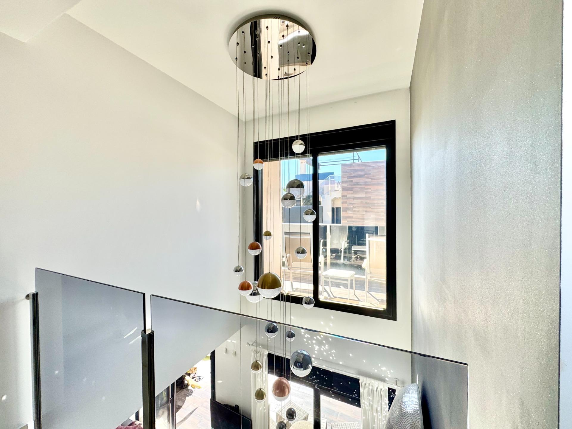 For sale - 4 Bedroom 4 Bathroom Villa in Orihuela Costa - Lomas De Cabo Roig  - Alicante