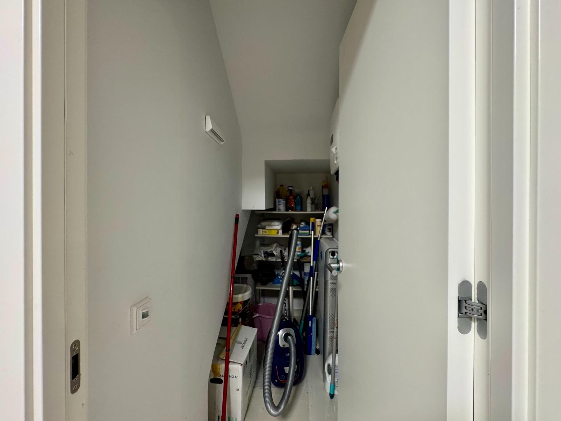 For sale - 4 Bedroom 4 Bathroom Villa in Orihuela Costa - Lomas De Cabo Roig  - Alicante