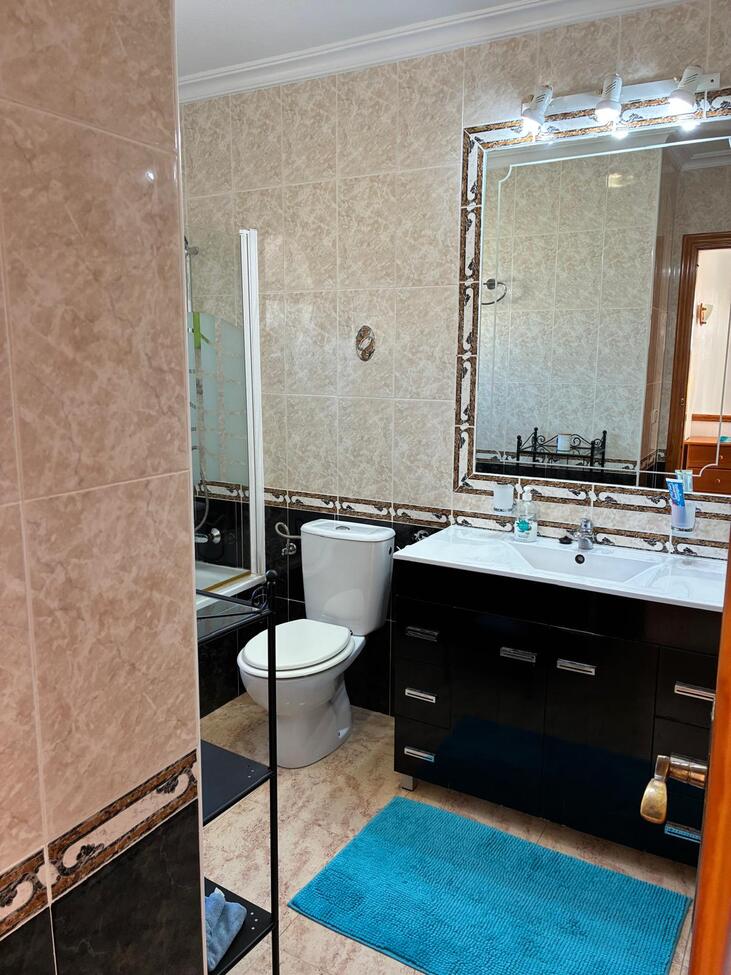 For sale - 3 Bedroom 2 Bathroom Quad Villa in Villamartin - Costa Blanca  - Alicante