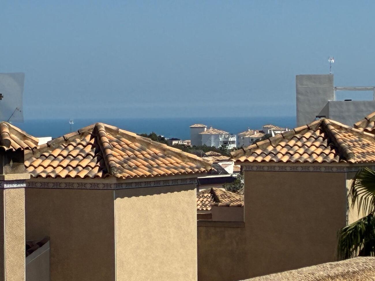 For sale - 3 Bedroom 2 Bathroom Quad Villa in Villamartin - Costa Blanca  - Alicante