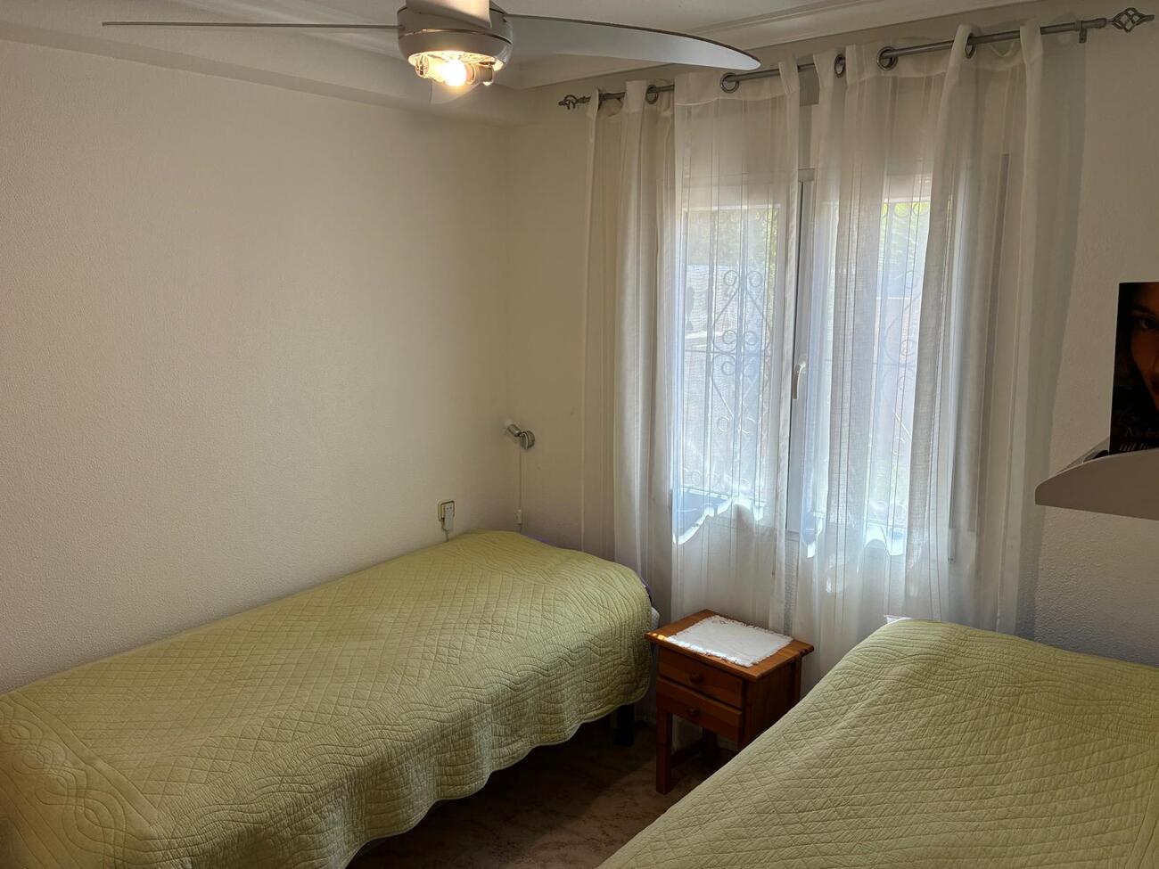 For sale - 3 Bedroom 2 Bathroom Quad Villa in Villamartin - Costa Blanca  - Alicante