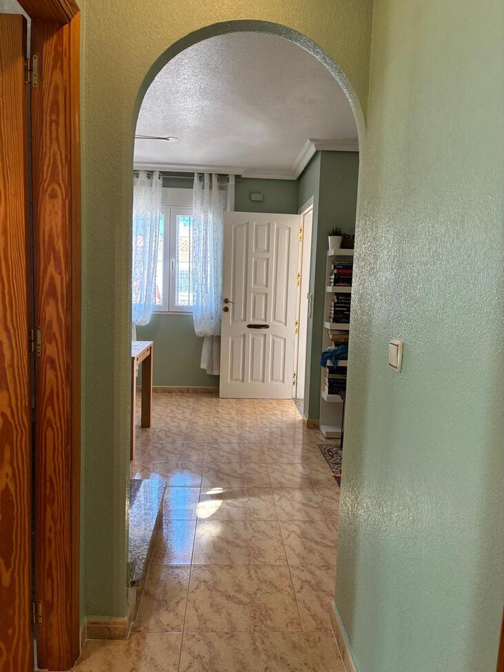 For sale - 3 Bedroom 2 Bathroom Quad Villa in Villamartin - Costa Blanca  - Alicante