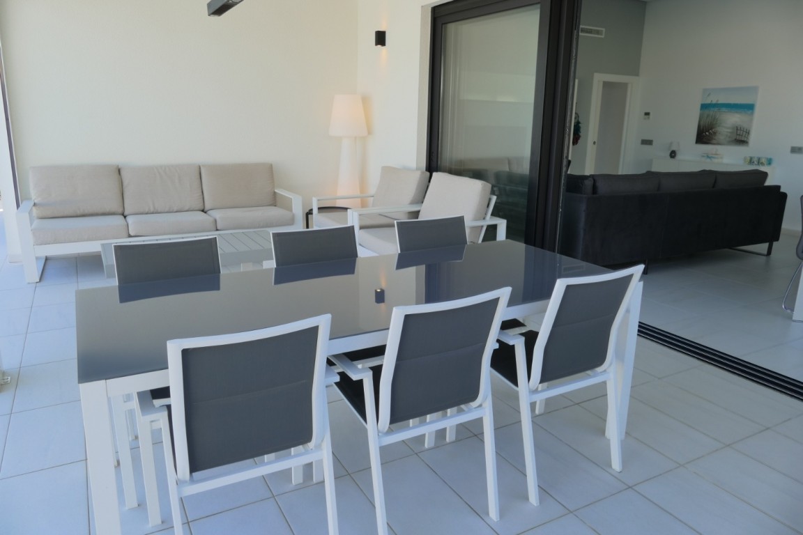 For sale - 4 Bedroom 2 Bathroom Villa in Benijofar - Costa Blanca  - Alicante