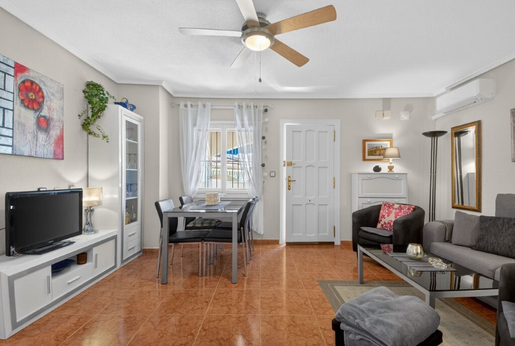 For sale - 3 Bedroom 2 Bathroom Quad House in Playa Flamenca - Serena III  - Alicante