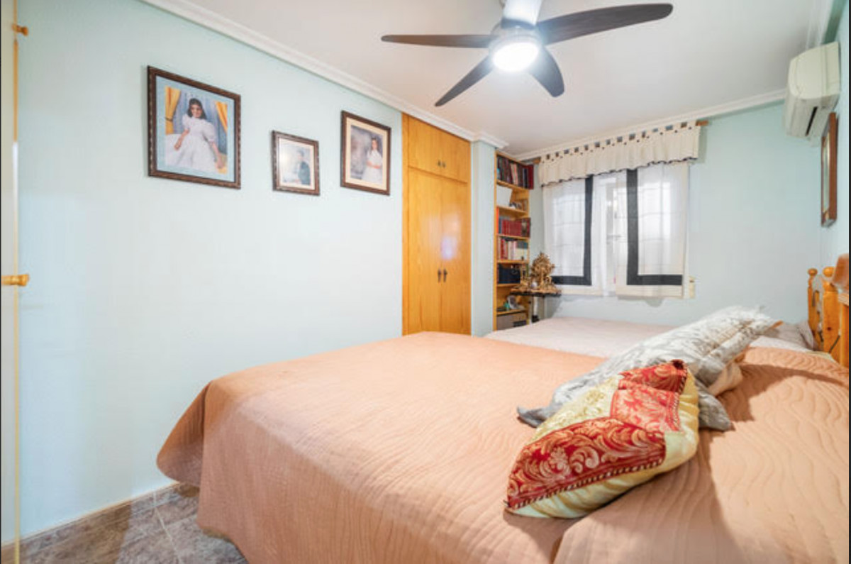 For sale - 2 Bedroom 2 Bathroom Apartment - Middle Floor Apartment in San Pedro del Pinatar - Lo Pagan  - Murcia