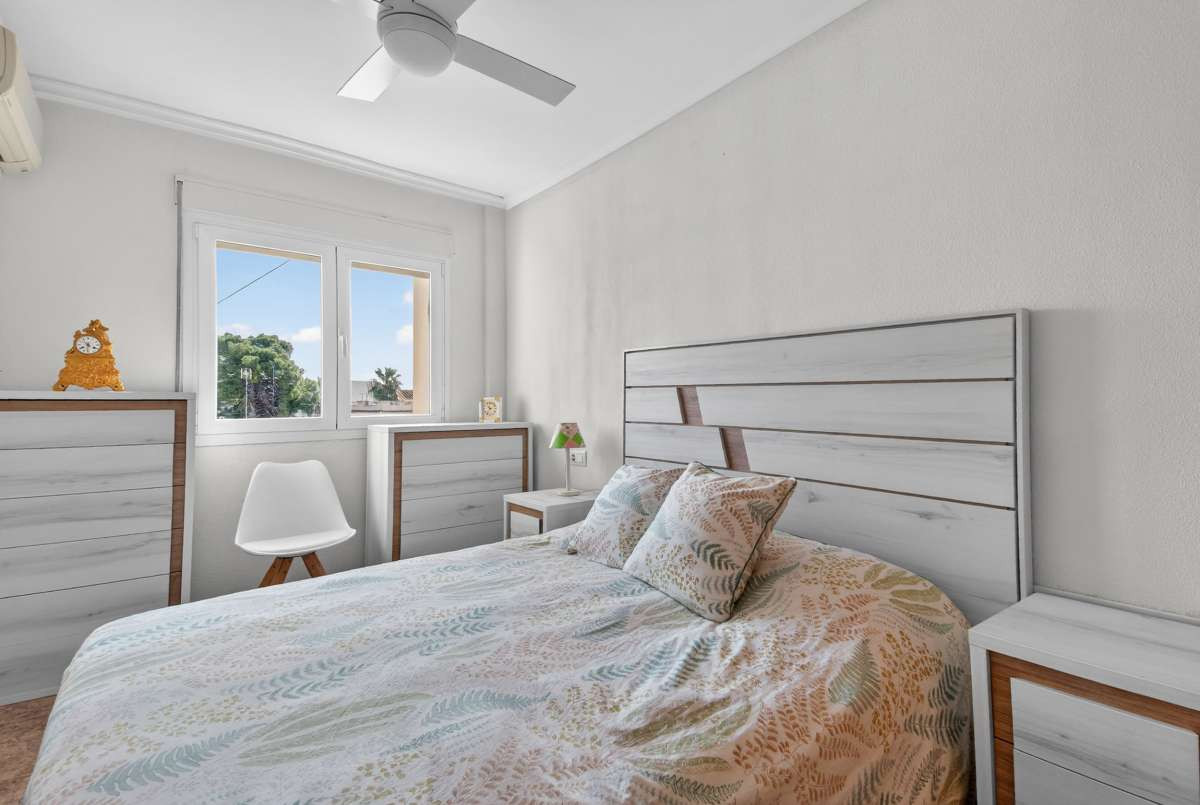 For sale - 2 Bedroom 2 Bathroom Apartment - Middle Floor Apartment in San Pedro del Pinatar - Lo Pagan  - Murcia