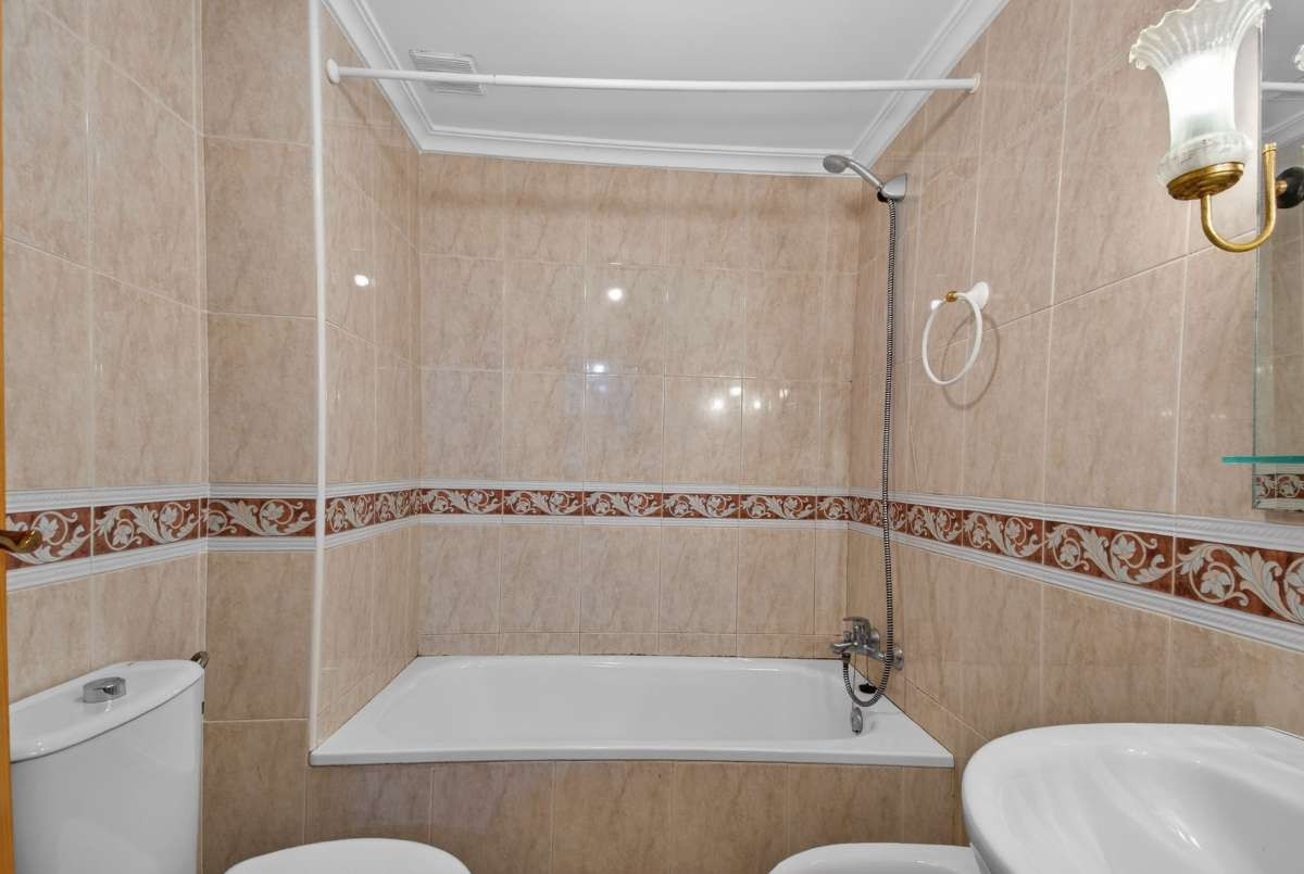 For sale - 2 Bedroom 1 Bathroom House - Bungalow in San Pedro del Pinatar - Lo Pagan  - Murcia