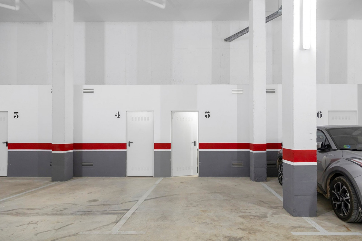 For sale - 2 Bedroom 2 Bathroom Apartment - Middle Floor Apartment in Orihuela - Villamartin  - Alicante