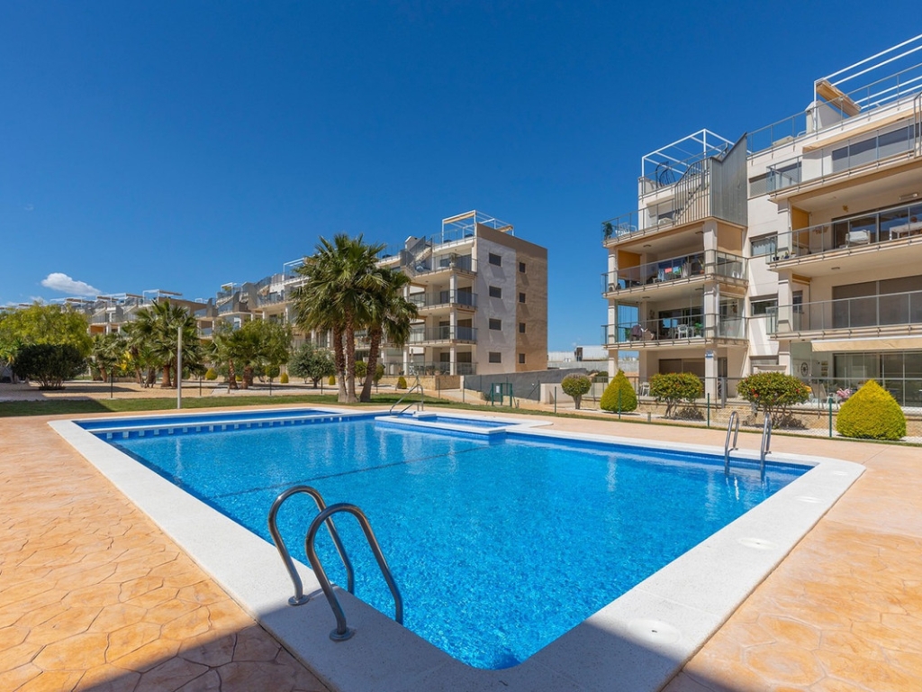 2 Bedroom 2 Bathroom Apartment - Middle Floor Apartment in Orihuela