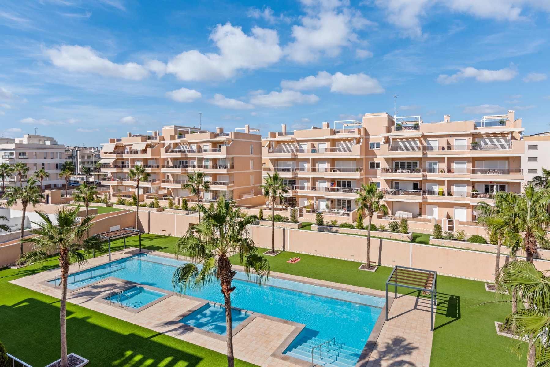 For sale - 3 Bedroom 2 Bathroom Apartment in Orihuela Costa - Los Dolses  - Alicante