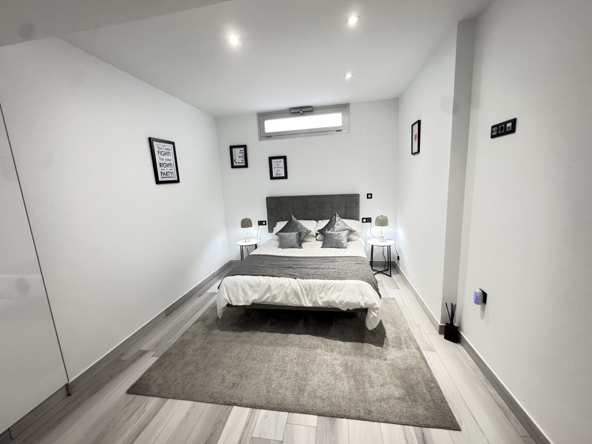 For sale - 4 Bedroom 4 Bathroom Villa in Lomas de Cabo Roig - , Lomas de Cabo Roig, Alicante, Spain - Alicante