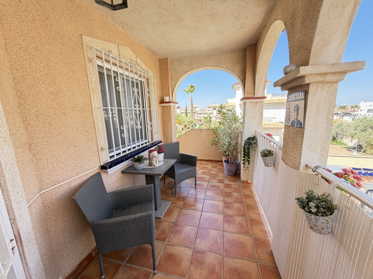 For sale - 3 Bedroom 2 Bathroom Apartment in La Zenia - , La Zenia, Alicante, Spain - Alicante