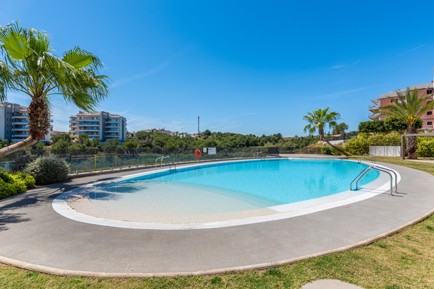 For sale - 3 Bedroom 2 Bathroom Apartment in Orihuela Costa - Los Dolses  - Alicante