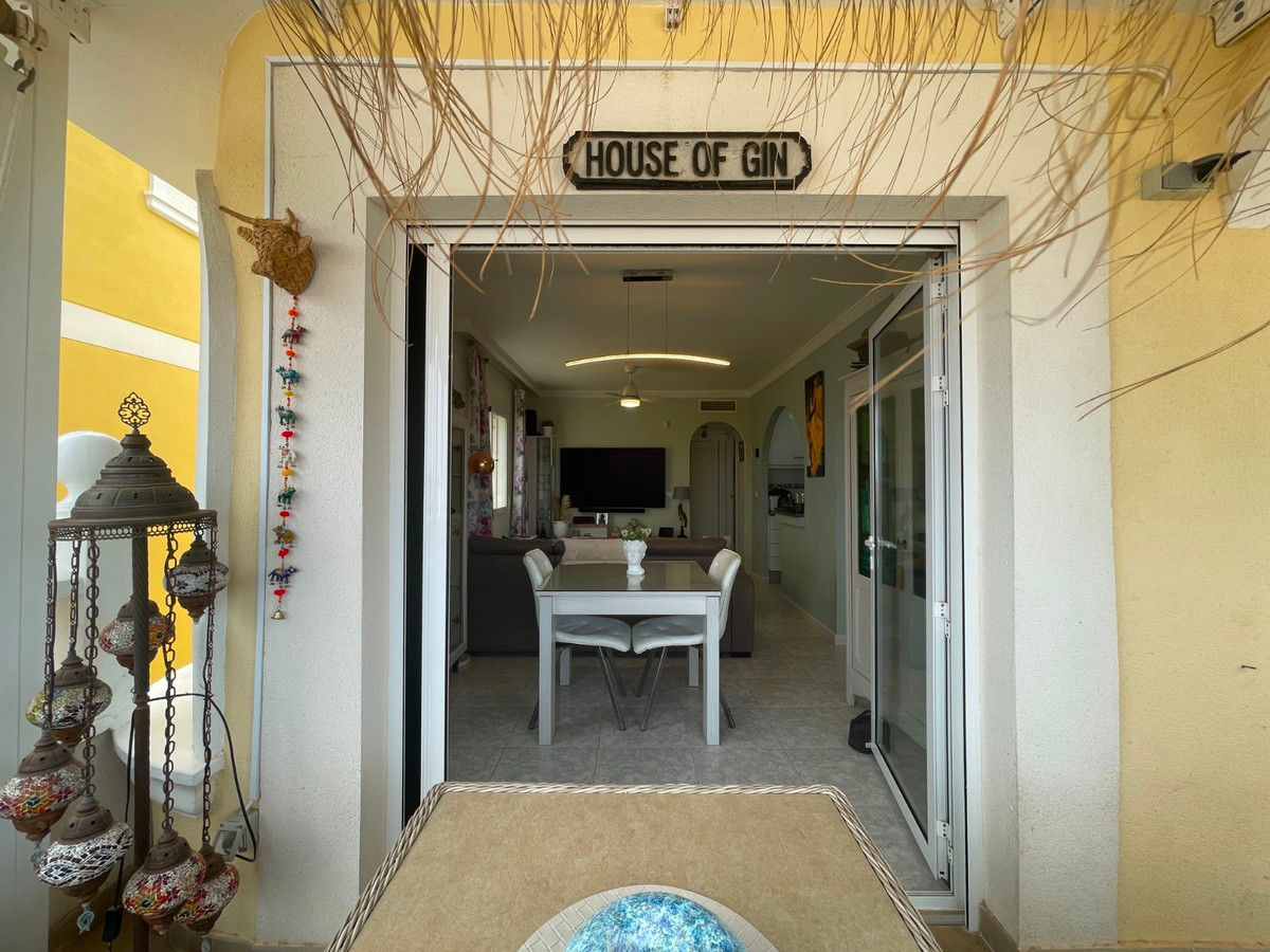 For sale - 3 Bedroom 2 Bathroom House - Detached Villa in San Fulgencio - San Fulgencio Centro  - Alicante