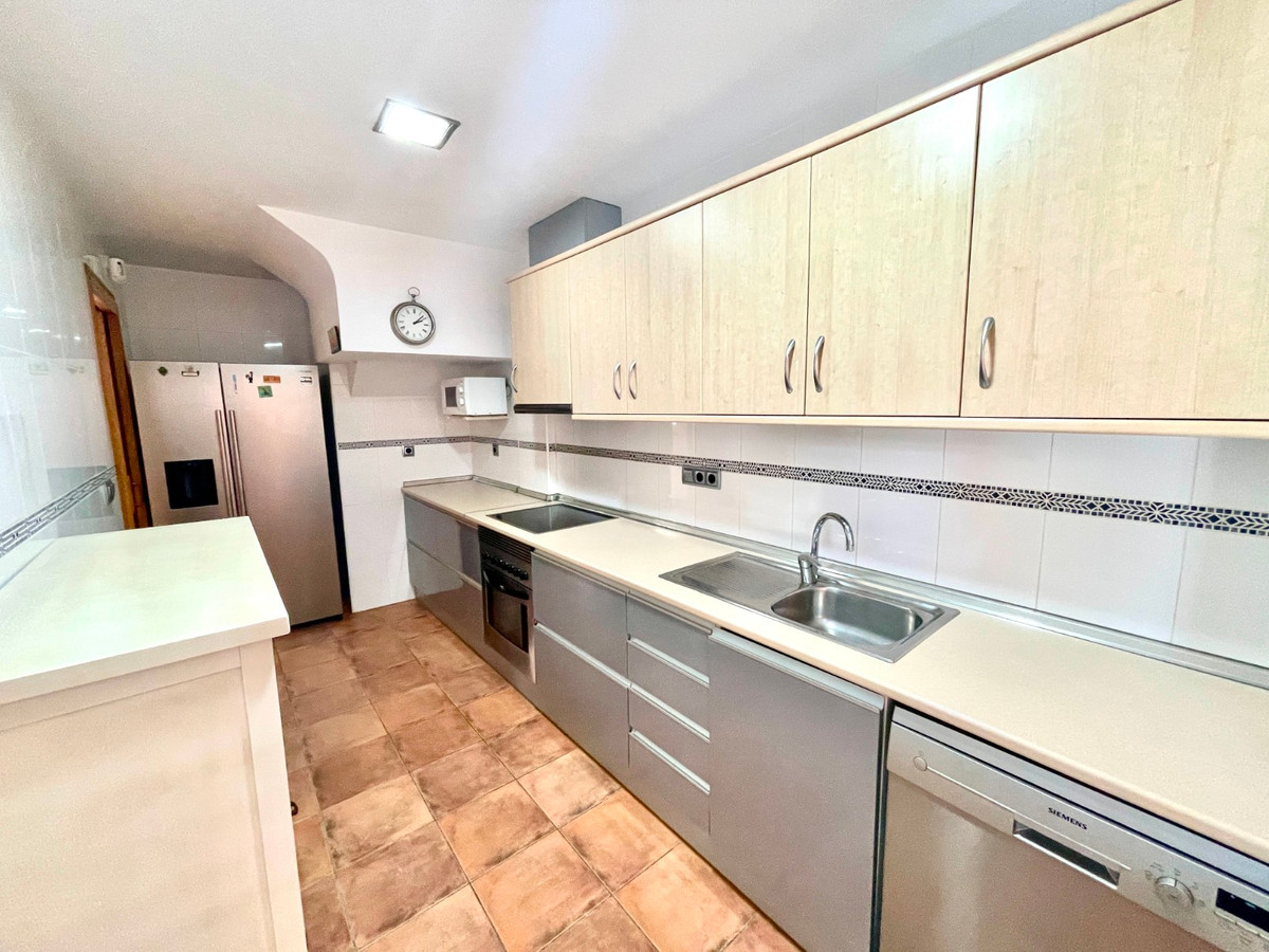For sale - 4 Bedroom 3 Bathroom House - Townhouse in Pilar de la Horadada - Torre de la Horadada  - Alicante