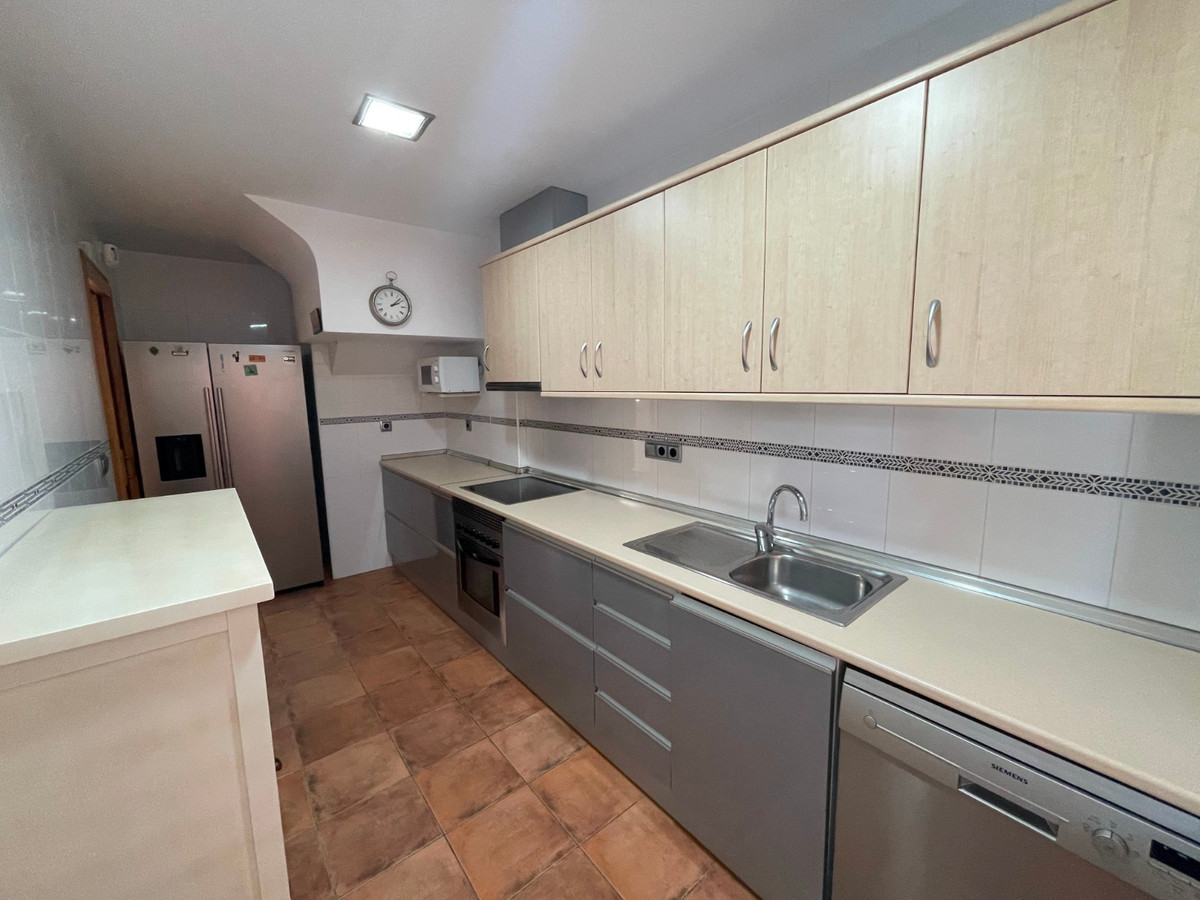For sale - 4 Bedroom 3 Bathroom House - Townhouse in Pilar de la Horadada - Torre de la Horadada  - Alicante
