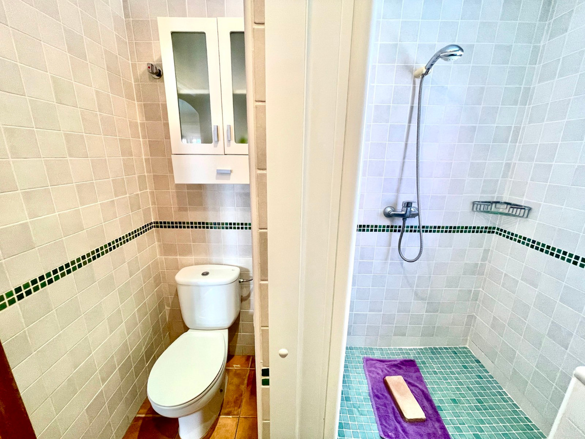 For sale - 4 Bedroom 3 Bathroom House - Townhouse in Pilar de la Horadada - Torre de la Horadada  - Alicante