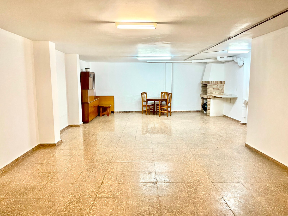 For sale - 3 Bedroom 3 Bathroom House - Detached Villa in Almoradi - Almoradi Centro  - Alicante