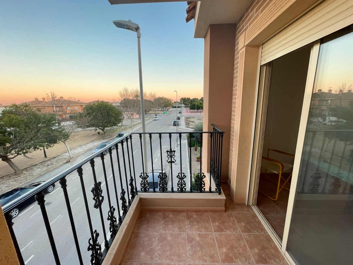 For sale - 3 Bedroom 3 Bathroom House - Detached Villa in Almoradi - Almoradi Centro  - Alicante