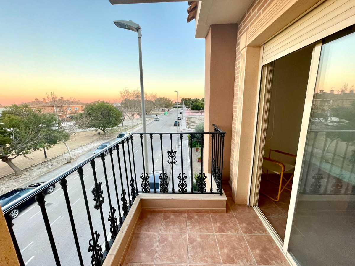 For sale - 3 Bedroom 3 Bathroom House - Detached Villa in Almoradi - Almoradi Centro  - Alicante