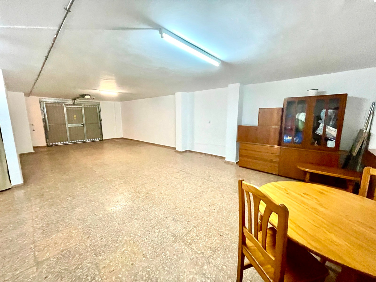 For sale - 3 Bedroom 3 Bathroom House - Detached Villa in Almoradi - Almoradi Centro  - Alicante