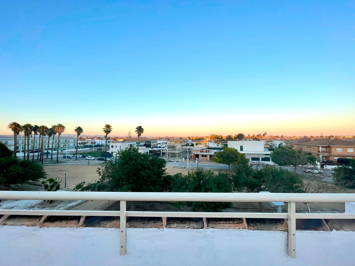 For sale - 3 Bedroom 3 Bathroom House - Detached Villa in Almoradi - Almoradi Centro  - Alicante