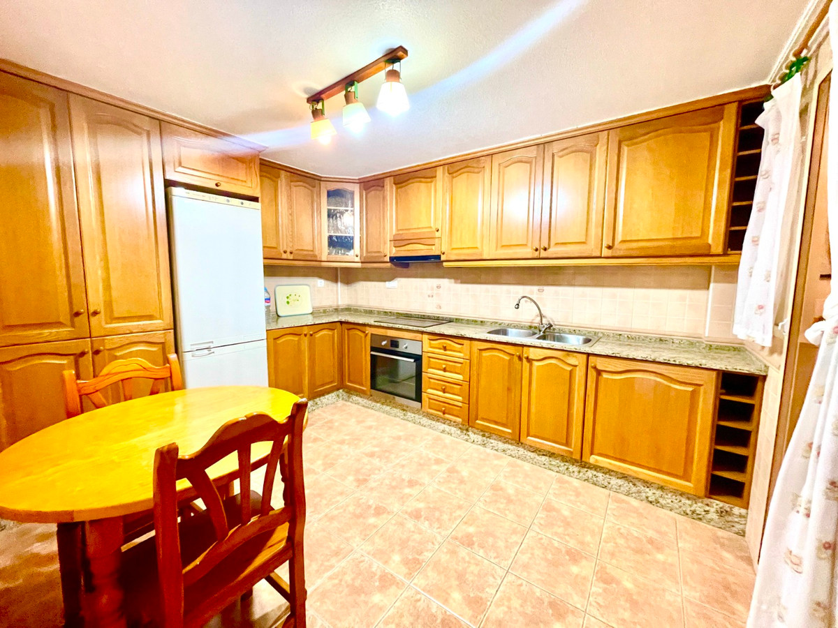 For sale - 3 Bedroom 3 Bathroom House - Detached Villa in Almoradi - Almoradi Centro  - Alicante
