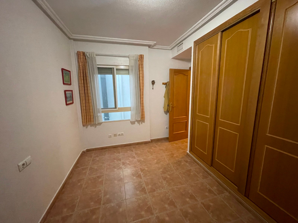 For sale - 3 Bedroom 3 Bathroom House - Detached Villa in Almoradi - Almoradi Centro  - Alicante