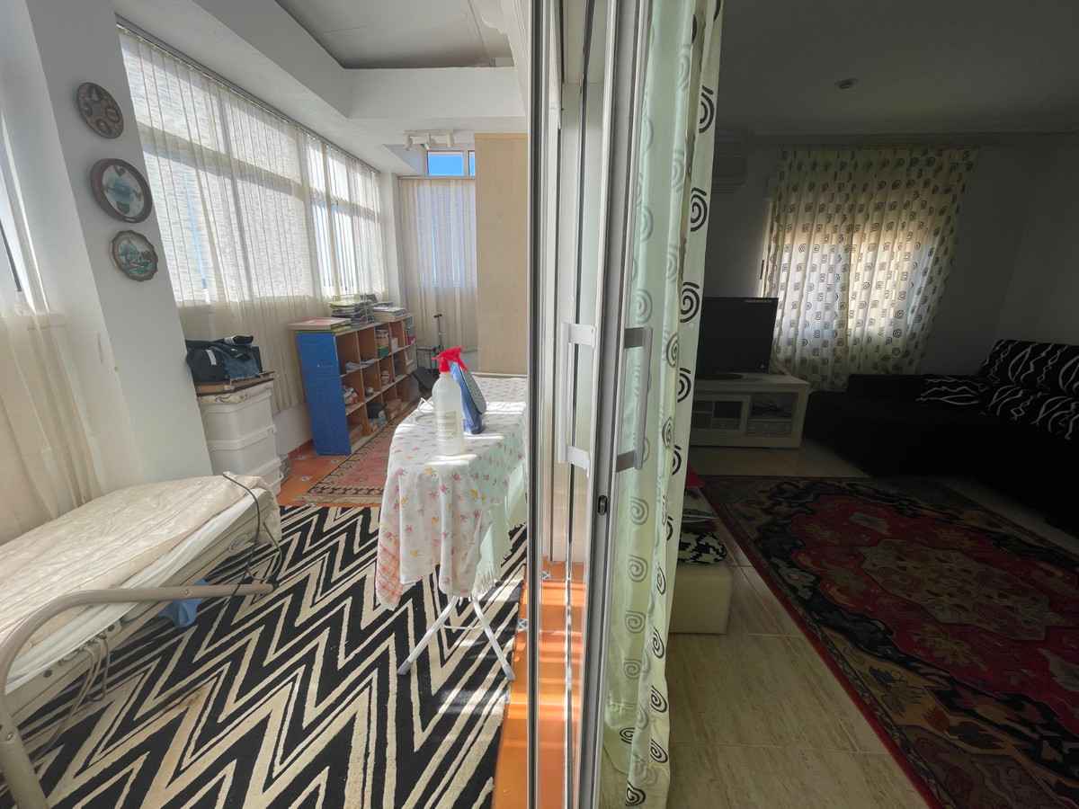 For sale - 4 Bedroom 3 Bathroom House - Detached Villa in Guardamar del Segura - Guardamar del Segura Centro  - Alicante