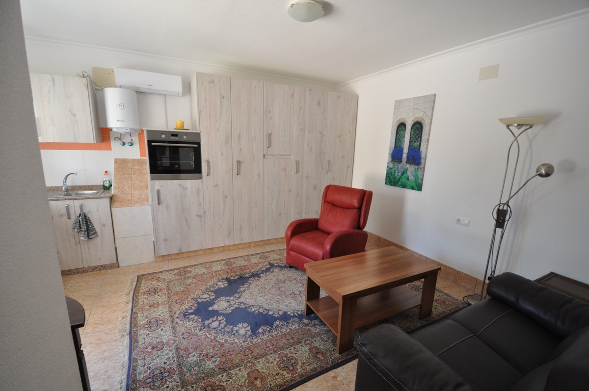 For sale - 5 Bedroom 4 Bathroom House - Finca - Cortijo in Crevillente - Crevillent - Crevillente - Crevillent Centro  - Alicante