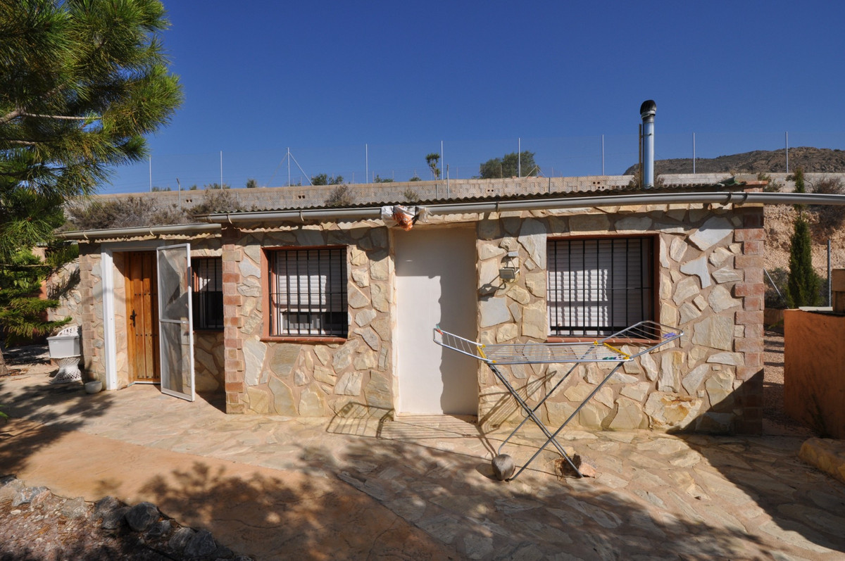 For sale - 5 Bedroom 4 Bathroom House - Finca - Cortijo in Crevillente - Crevillent - Crevillente - Crevillent Centro  - Alicante