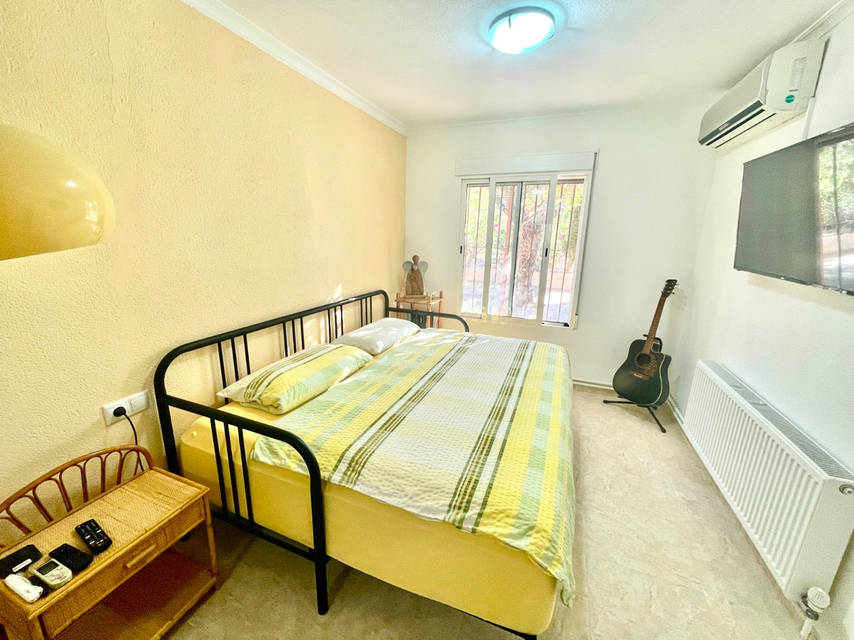 For sale - 5 Bedroom 4 Bathroom Finca in Crevillente  - Crevillente - Crevillent Centro  - Alicante