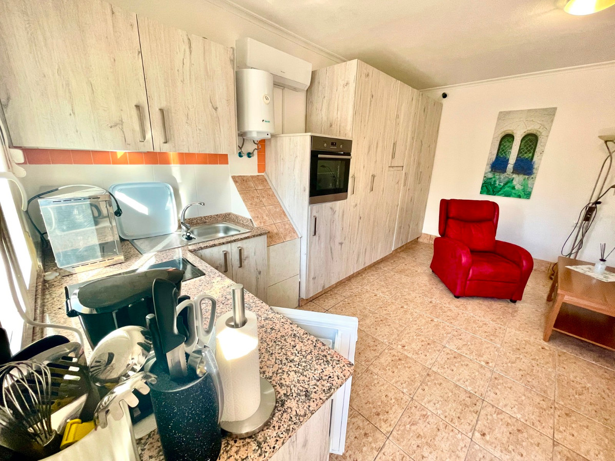 For sale - 5 Bedroom 4 Bathroom Finca in Crevillente  - Crevillente - Crevillent Centro  - Alicante
