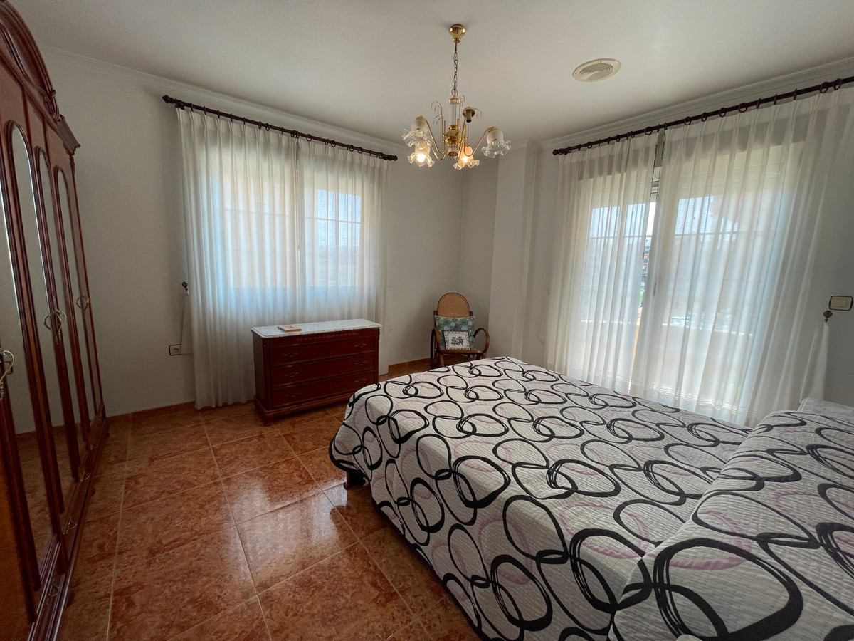 For sale - 5 Bedroom 3 Bathroom House - Townhouse in Formentera del Segura - Formentera del Segura Centro  - Alicante