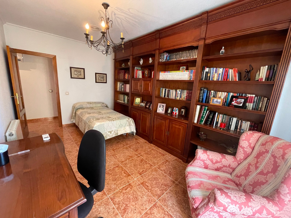 For sale - 5 Bedroom 3 Bathroom House - Townhouse in Formentera del Segura - Formentera del Segura Centro  - Alicante