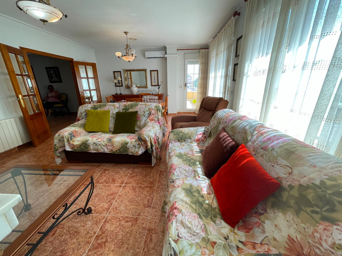 For sale - 5 Bedroom 3 Bathroom House - Townhouse in Formentera del Segura - Formentera del Segura Centro  - Alicante